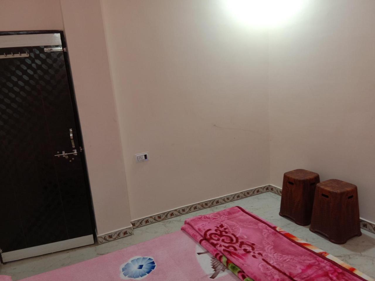 Shanti Guest House Ujjain Dış mekan fotoğraf