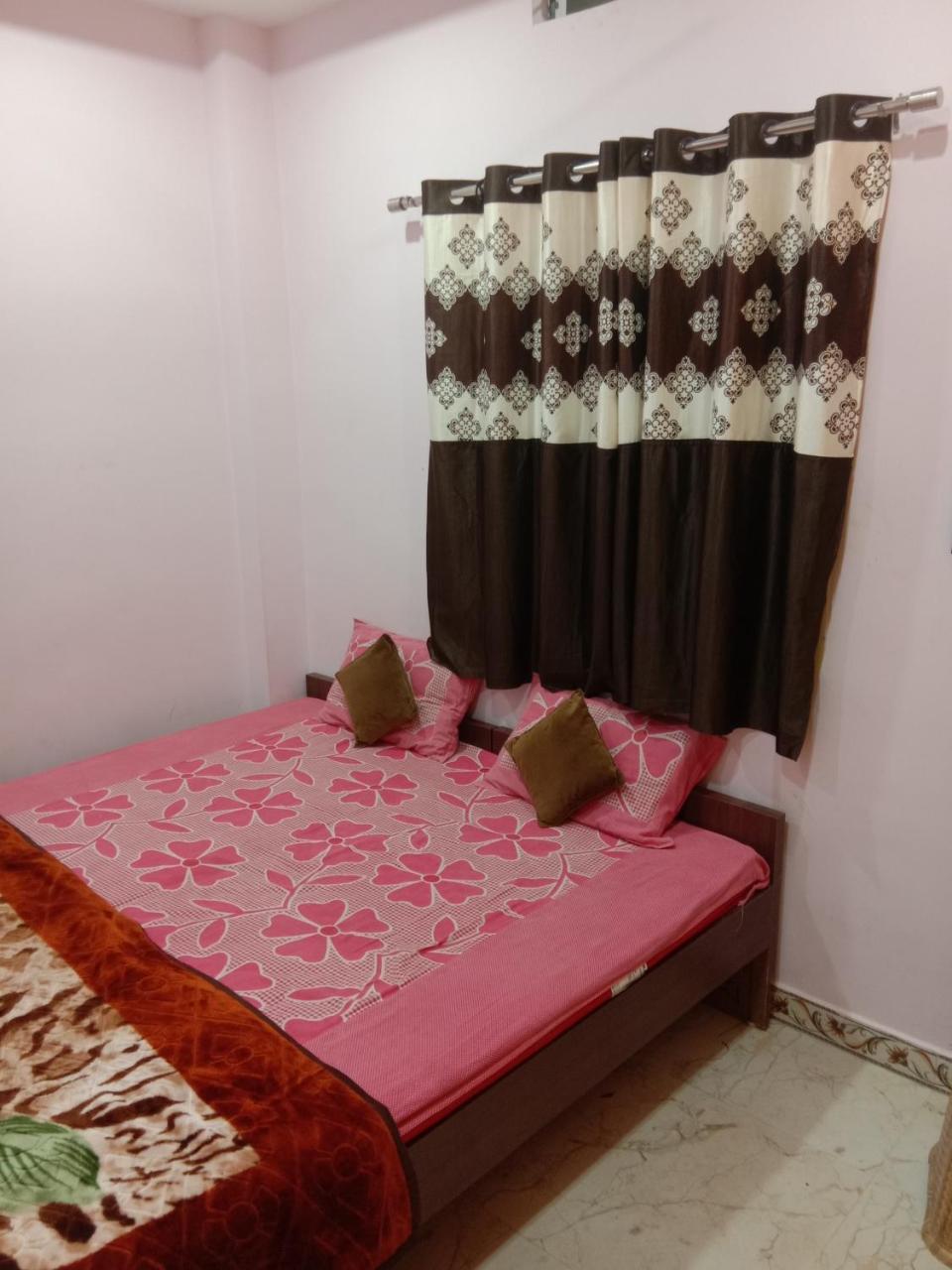 Shanti Guest House Ujjain Dış mekan fotoğraf
