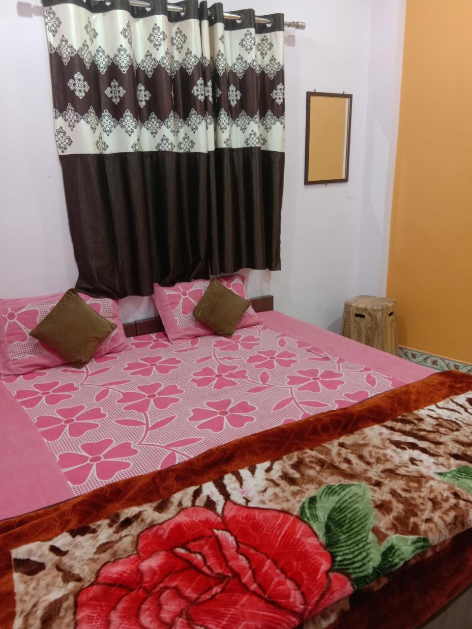 Shanti Guest House Ujjain Dış mekan fotoğraf